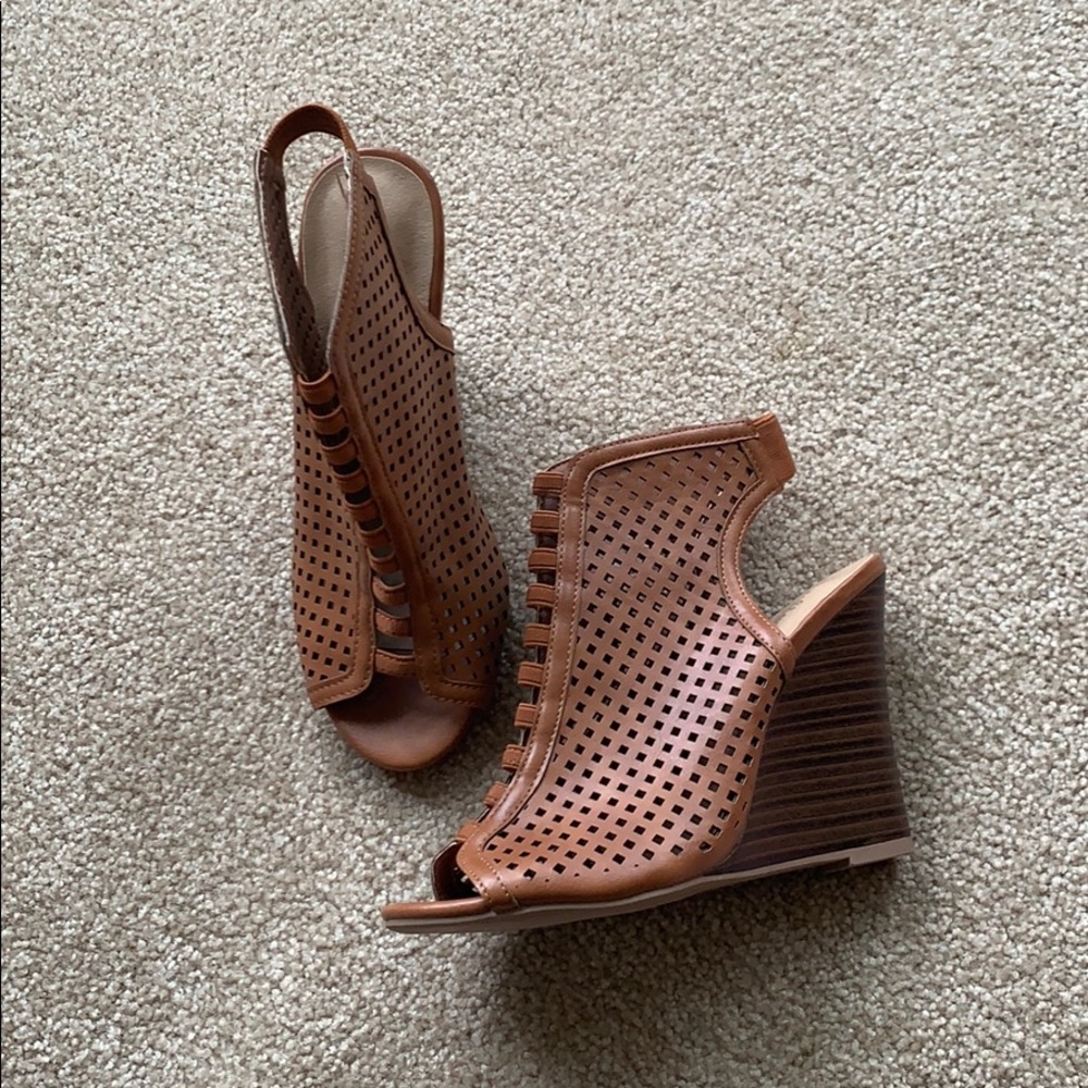 Altard State wedges